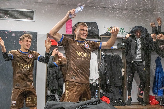 一个重心应 一个重心应